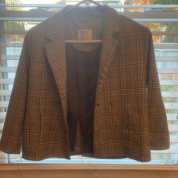 Zara blazer with matching skirt set - Picture 2 of 9